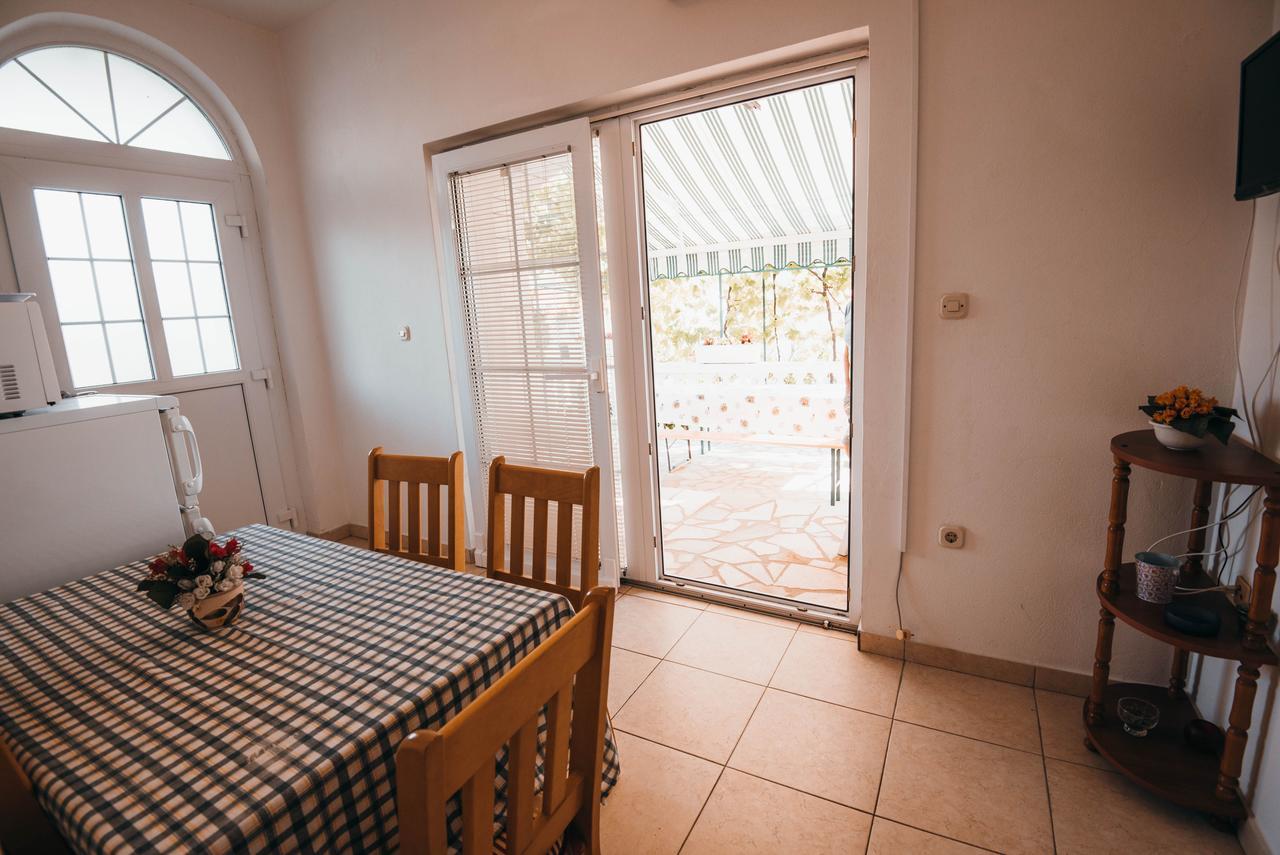 Apartments Visnjic Жаборич Екстериор снимка
