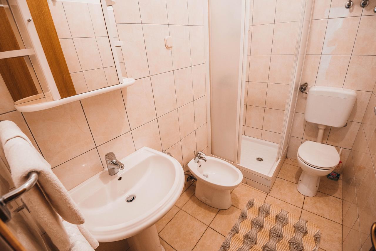 Apartments Visnjic Жаборич Екстериор снимка