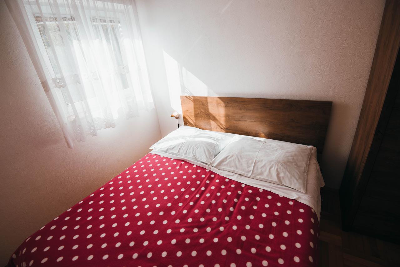 Apartments Visnjic Жаборич Екстериор снимка